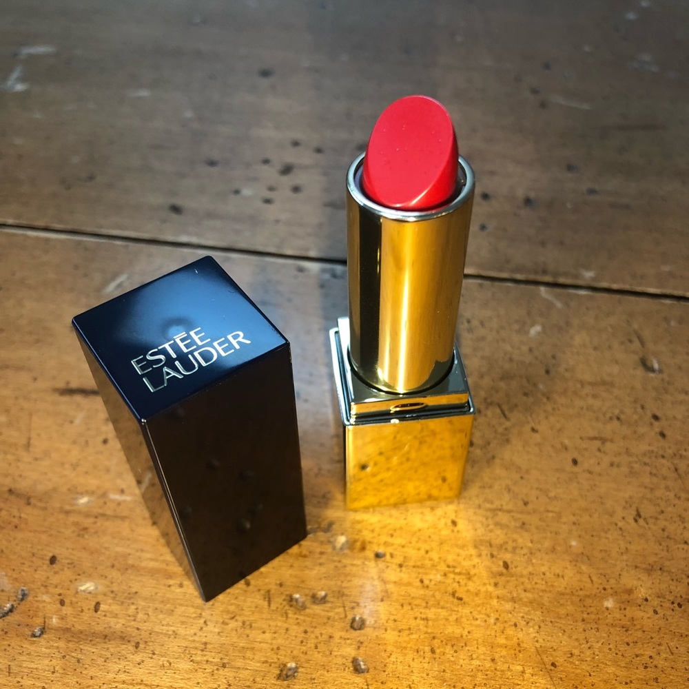 SOLD Estée Lauder Pure Color Envy in Envious